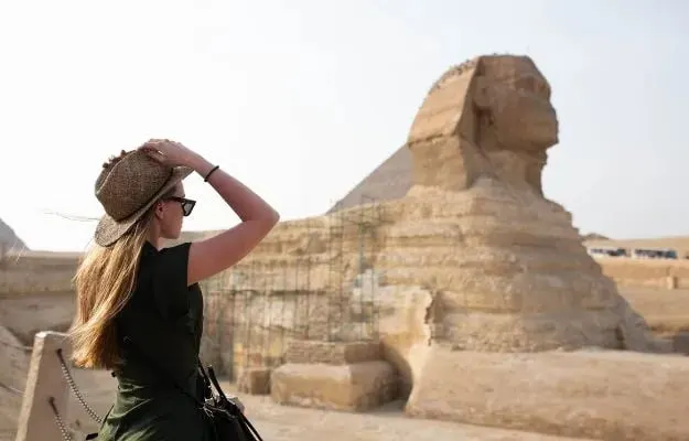 Meet the Sphinx & Enjoy Free Time — 1