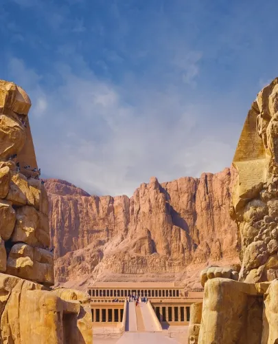 Exclusive Royal Tomb Access