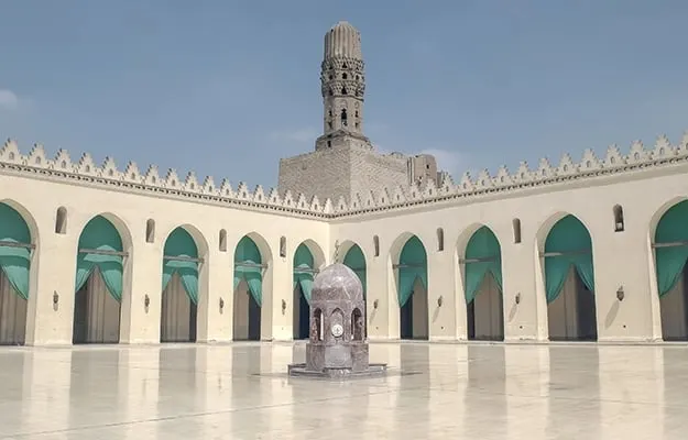 Al-Hakim Mosque — 1
