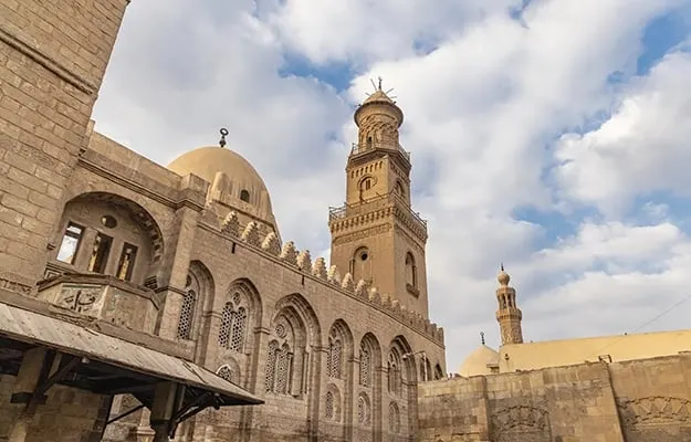Al Hussein Mosque — 1
