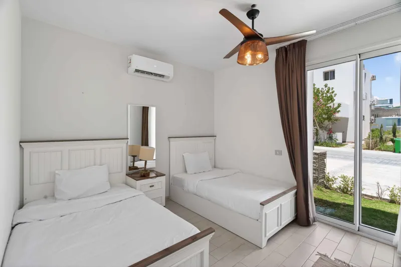 Fouka 3BR Chalet | Lagoon View — photo 5