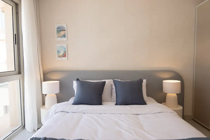 Marassi 3BDR - White & Blues