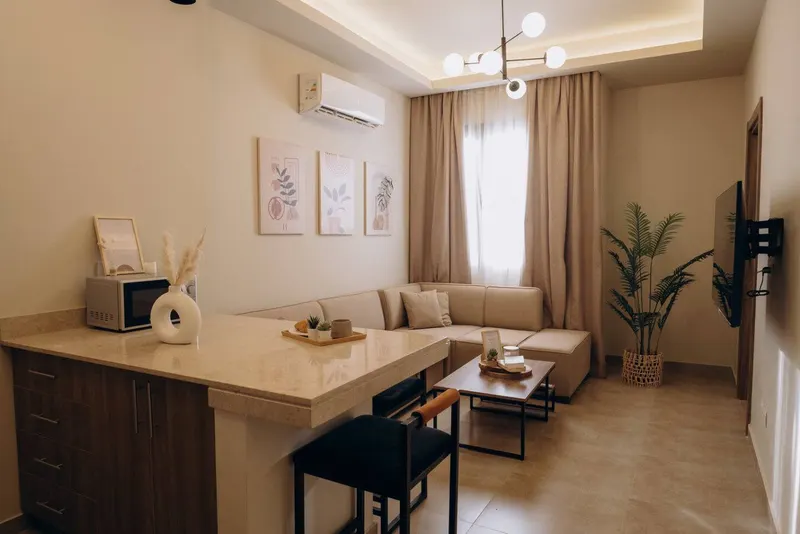 Golden Square 2-Bed, 2-Bath with Washer, Third Floor — New Cairo, photo 3