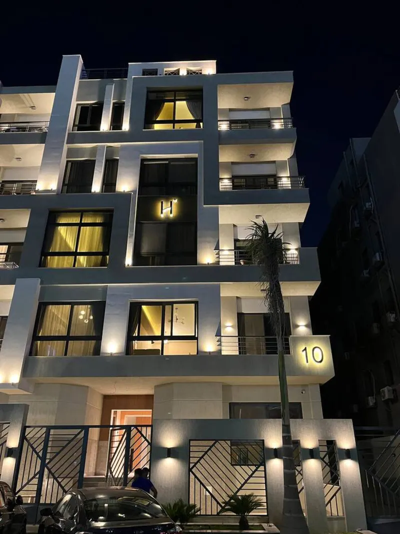 Golden Square Studio for Two, First Floor — New Cairo, photo 2