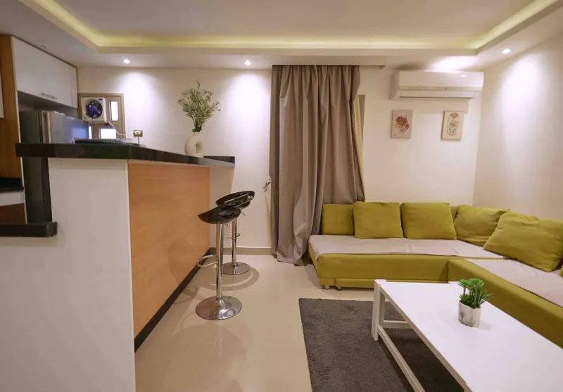 Nasr City 1-Bedroom with Lime Sofa and Gloss-White Kitchen, photo 2