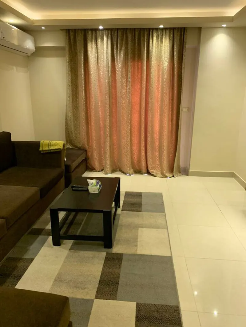 Spacious Nasr City 2-Bedroom with Six-Seat Dining Table, photo 7