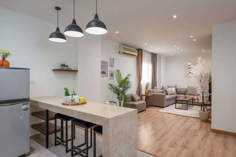 Nasr City 2-Bedroom with Breakfast Bar and Pendant Lights, photo 4