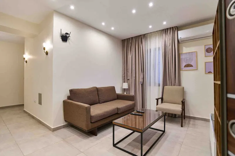 2-Bedroom, 2-Bath near City Stars with Washer and Dining