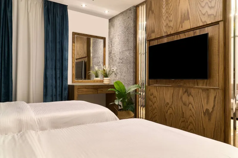 Spacious Nasr City Studio with Herringbone Floors, Abbas El Akkad, photo 3