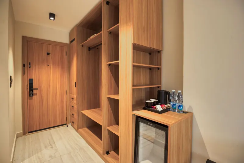 Double Room with City View — La Boutique Hotel, photo 4