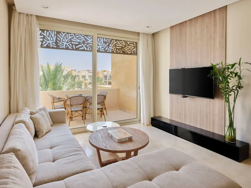 Boutique Two-Bedroom Pool View with Private Rooftop, photo 3