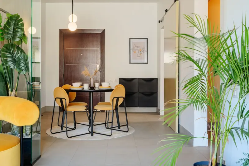 Bright One-Bedroom in The Village Compound, photo 8