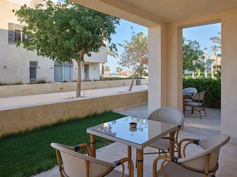 Five-Bedroom Private Villa with Pool, Roof and Nanny Room, photo 3