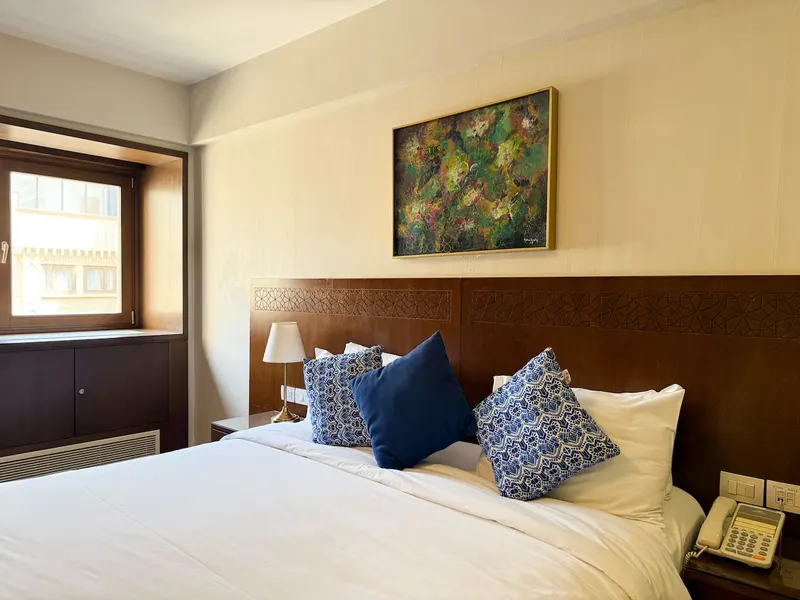 Iconia Large One-Bedroom with King Bed, 75 sqm, photo 6