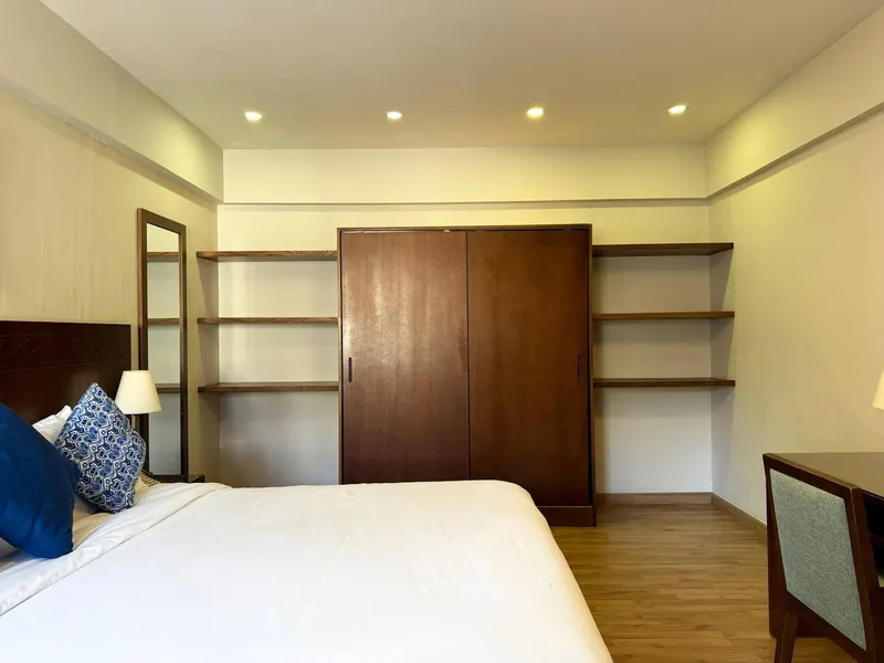 Iconia Large One-Bedroom with King Bed, 75 sqm, photo 8
