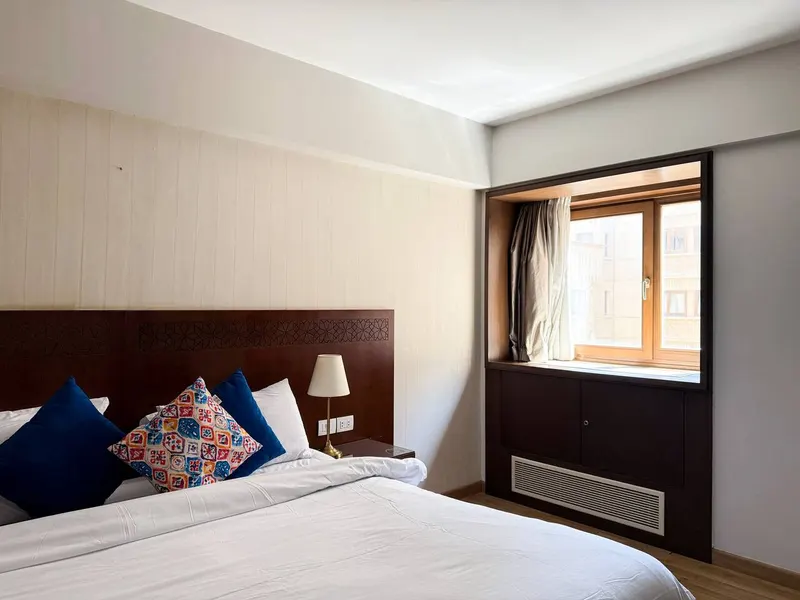 Iconia Large One-Bedroom with Pool Access, 75 sqm, photo 6