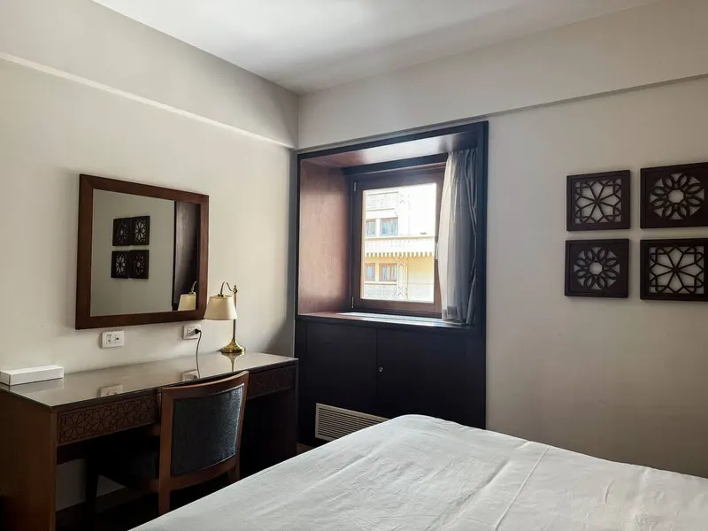 Iconia One-Bedroom with Pool Access, 55 sqm, photo 6