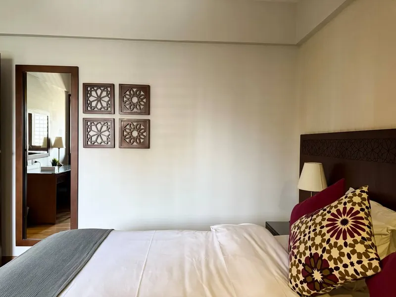 Iconia One-Bedroom with Private Entrance, 55 sqm, photo 6