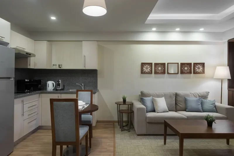 Iconia One-Bedroom with Workspace, 55 sqm, photo 3