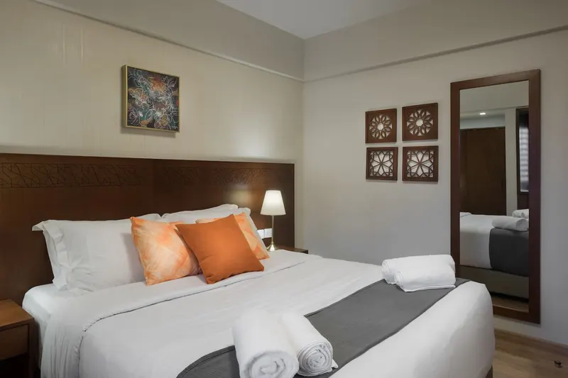 Iconia One-Bedroom with Workspace, 55 sqm, photo 5