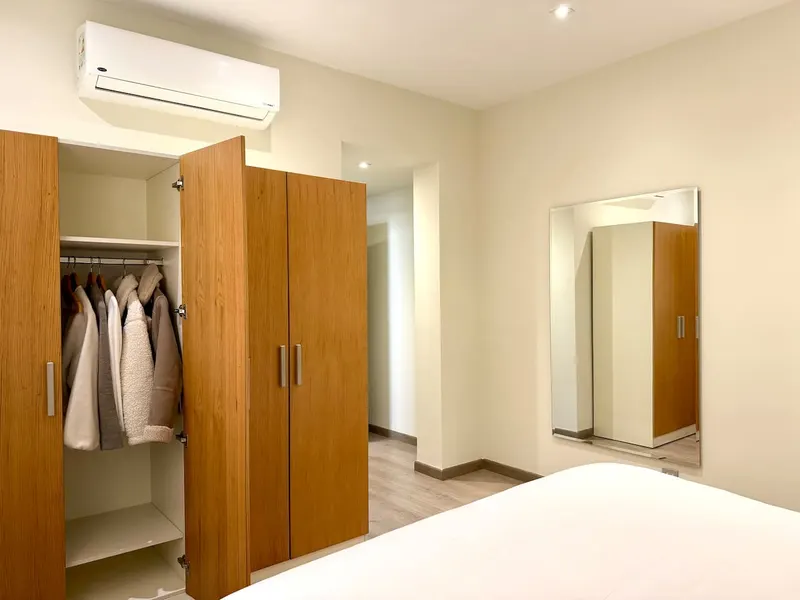 One-Bedroom, Guest Toilet, Dining for Four, photo 8