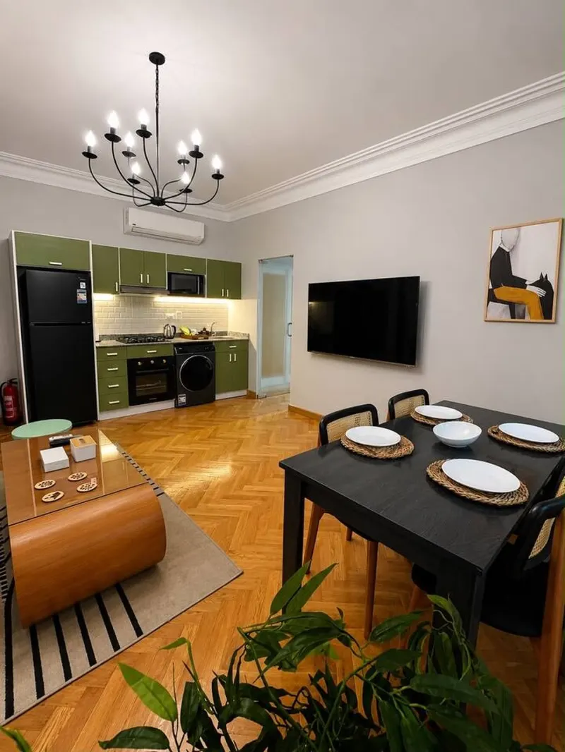 One-Bedroom with Dining for Four and Billiards Lounge, photo 6