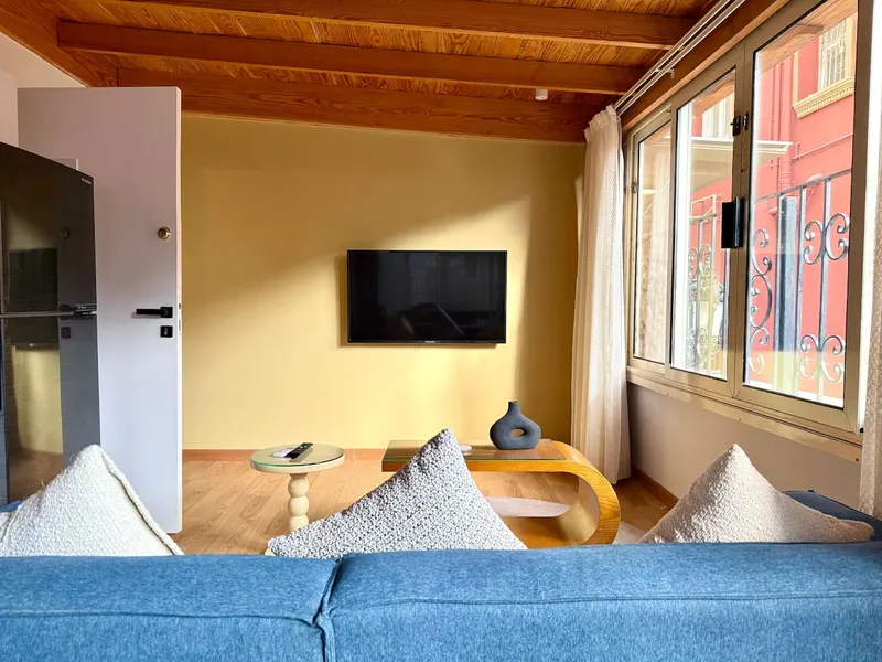 One-Bedroom with Queen Bed, Gym and Social Lounge, photo 6