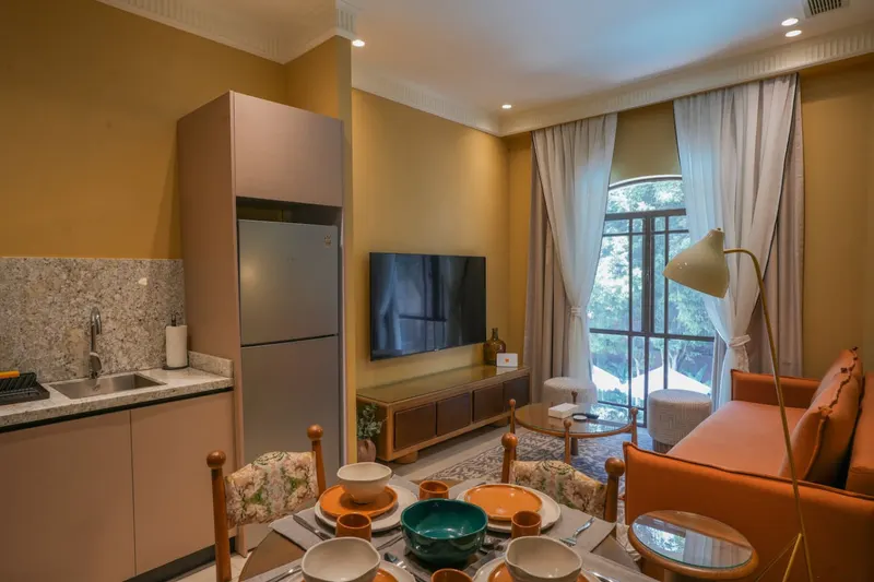 Pool-View One-Bedroom with Open Kitchen, photo 4