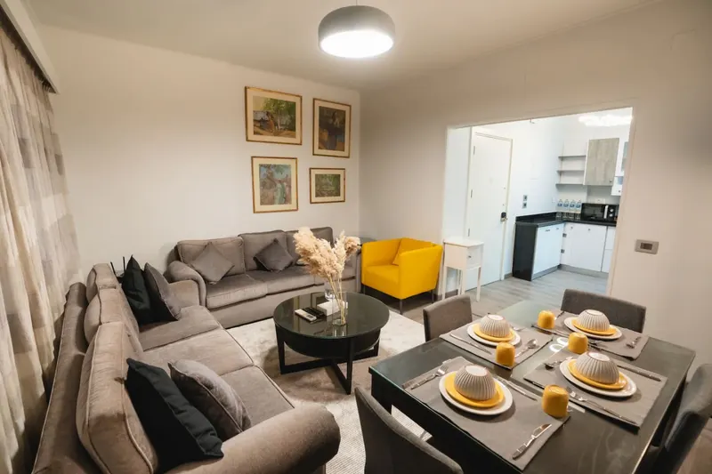Spacious Two-Bedroom with Two King Beds, 130 sqm, photo 3