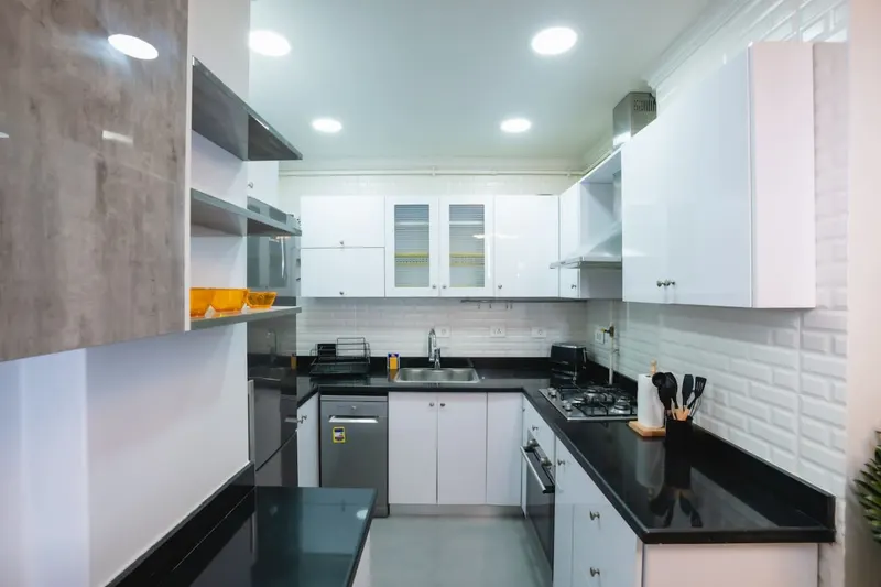 Spacious Two-Bedroom with Two King Beds, 130 sqm, photo 8