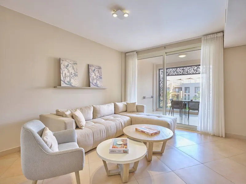 Three-Bedroom Pool View with Internal Roof, Four Beds, photo 3