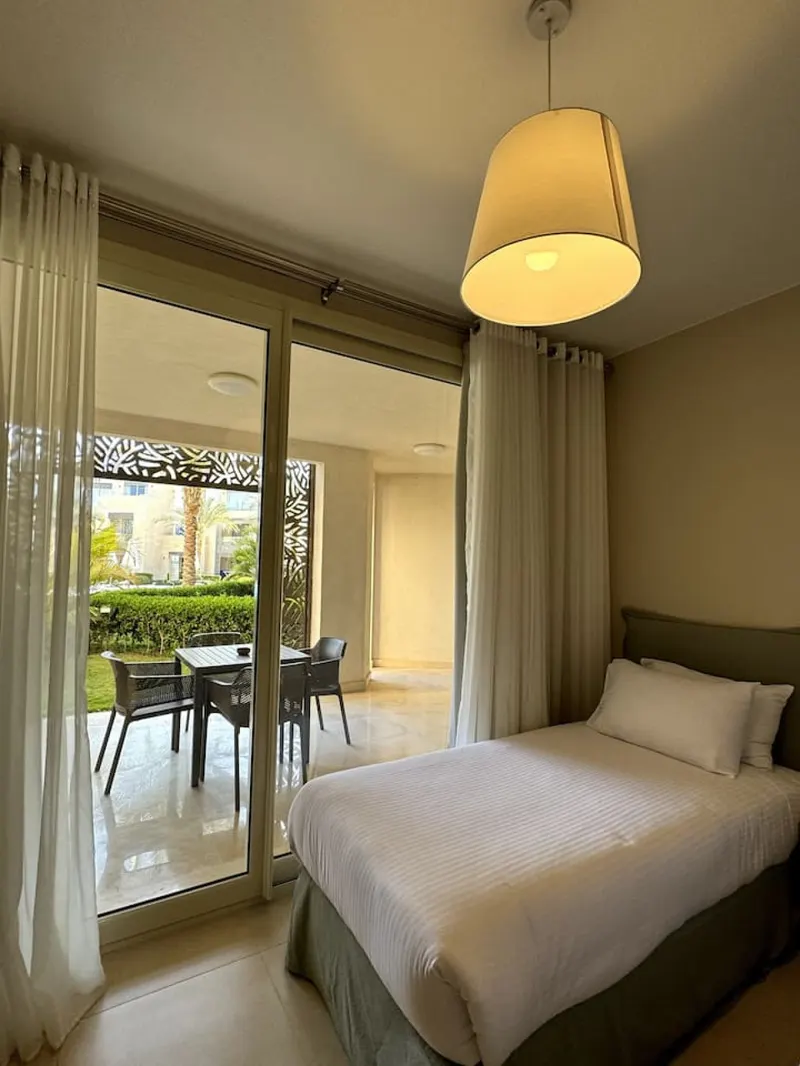 Two-Bedroom with Garden and Partial Pool View, photo 8