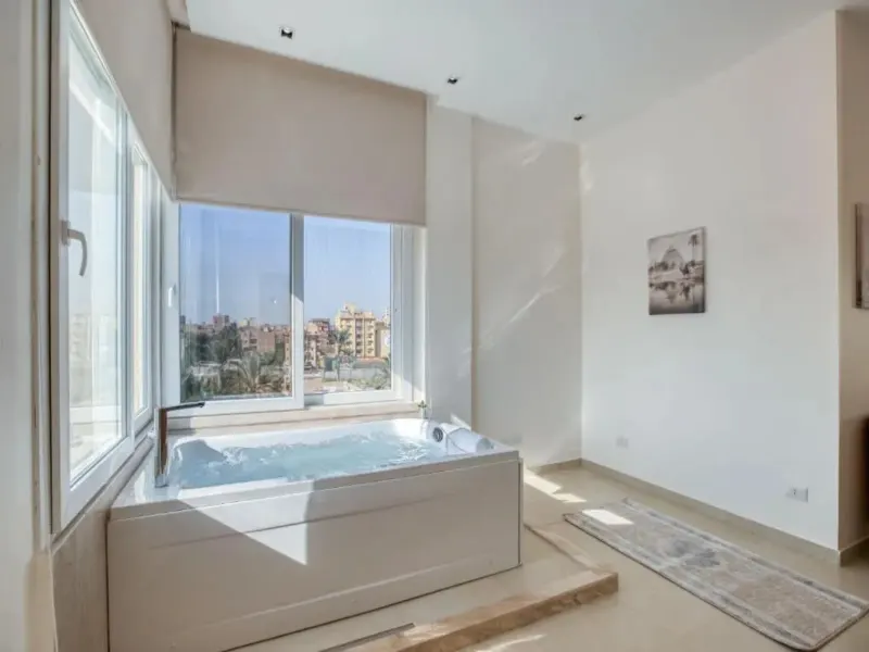 Deluxe Suite with Pyramids View — Mazar Pyramids Hotel, photo 4
