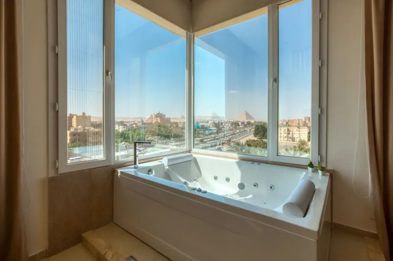 Executive Suite with Pyramids View — Mazar Pyramids Hotel, photo 7