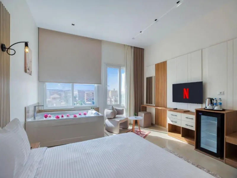 King Suite with Pyramids View — Mazar Pyramids Hotel