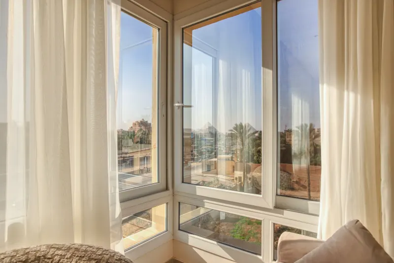 Queen Suite with Pyramids View — Mazar Pyramids Hotel, photo 4