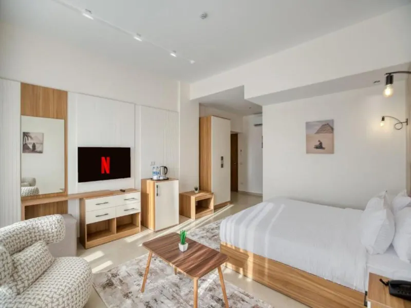 Standard Suite with Pyramids View — Mazar Pyramids Hotel, photo 2