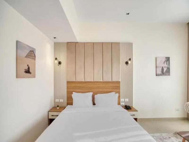 Standard Suite with Pyramids View — Mazar Pyramids Hotel, photo 3