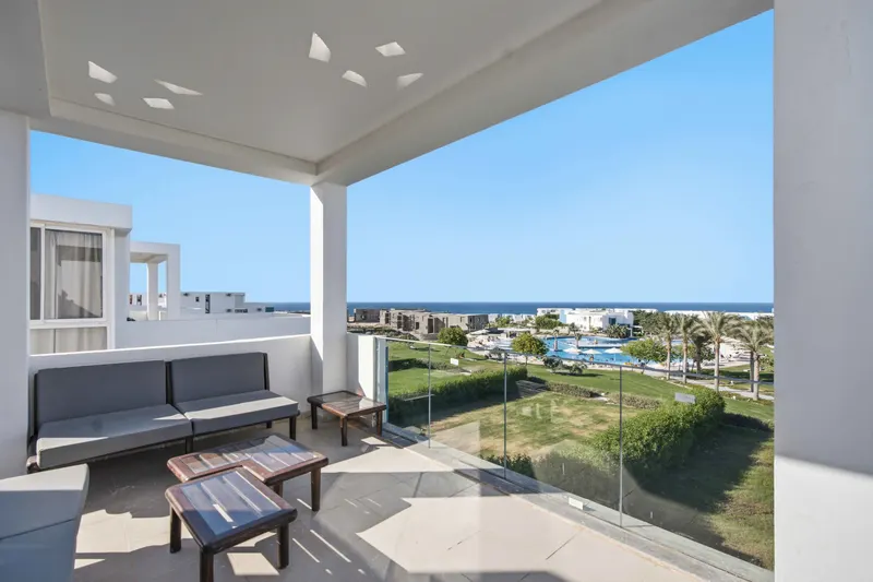 Modern 3BDR Lagoon View, photo 3