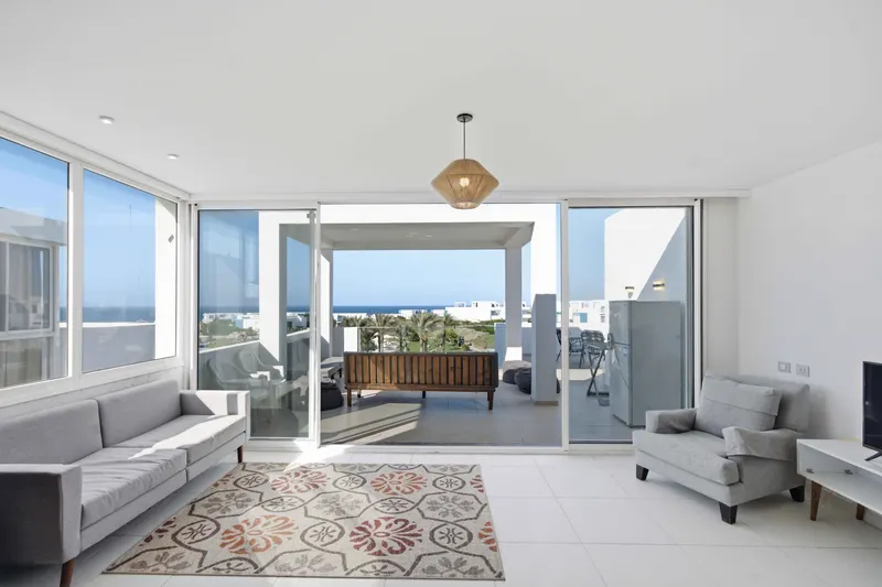 Modern 3BDR Lagoon View, photo 5