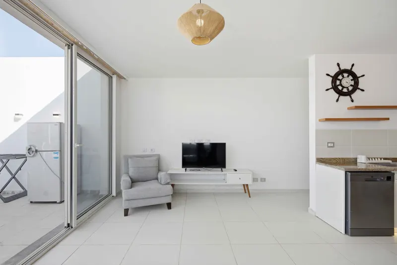 Modern 3BDR Lagoon View, photo 6