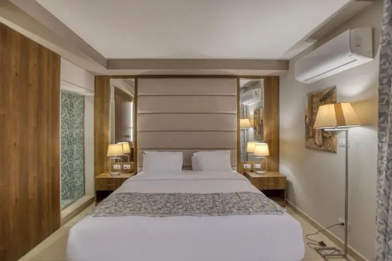 Junior Suite with Balcony and Pyramids view — Nozol Pyramids Hotel & Spa, photo 2