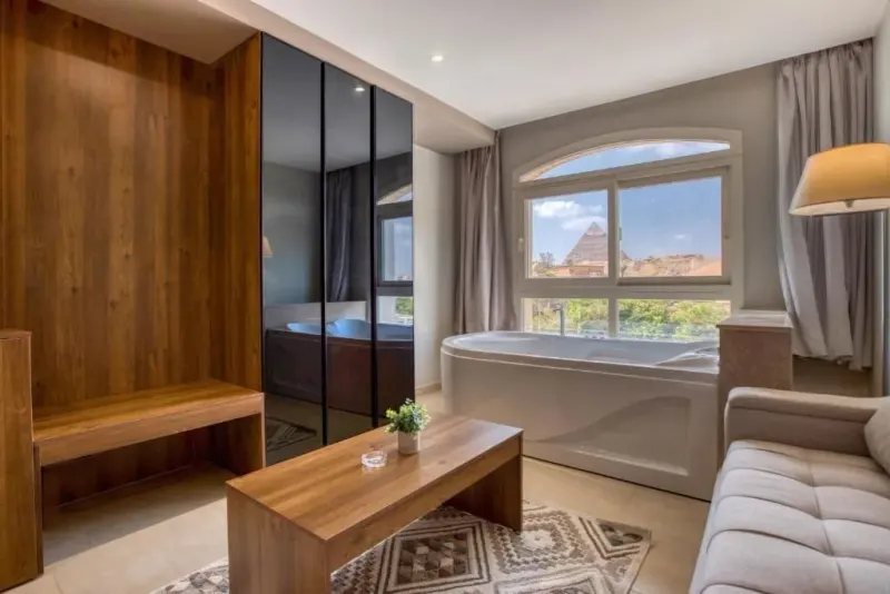 Junior Suite with Jacuzzi — Nozol Pyramids Hotel & Spa, photo 4