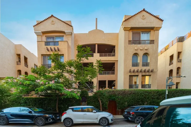 The Golden Era — 3-Bedroom, Highland Park, photo 7