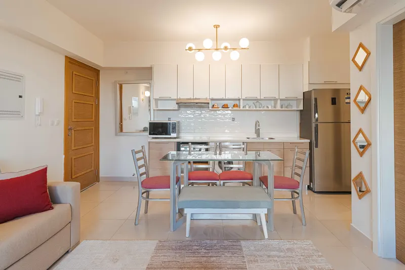 Serviced 1BDR Aprt At Marassi — photo 3