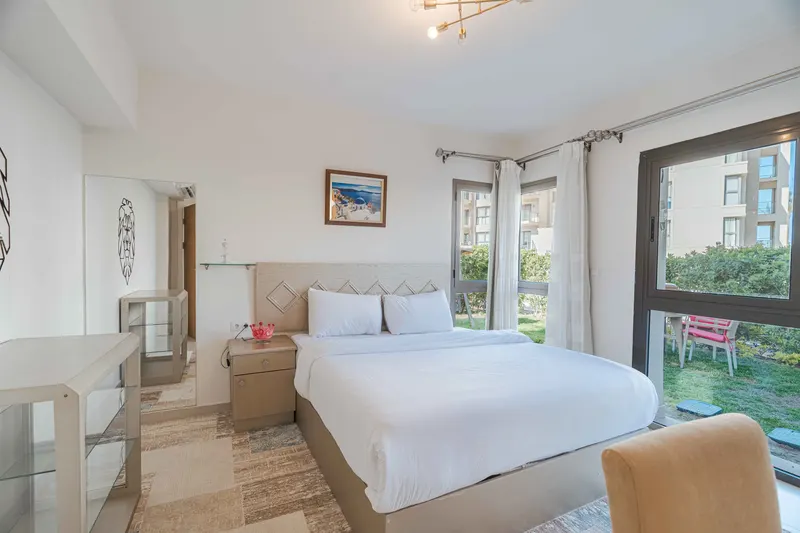 Serviced 1BDR Aprt At Marassi — photo 5