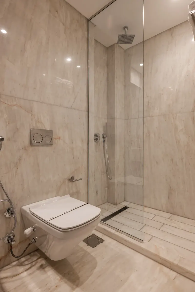 3-Bedroom Apart with Garden Views & Balcony FF, photo 7