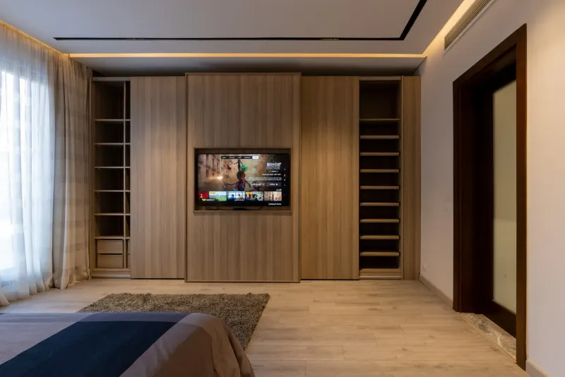 Fully Furnished/Serviced 2 Bed Apart GF @ Silver Palm — photo 3