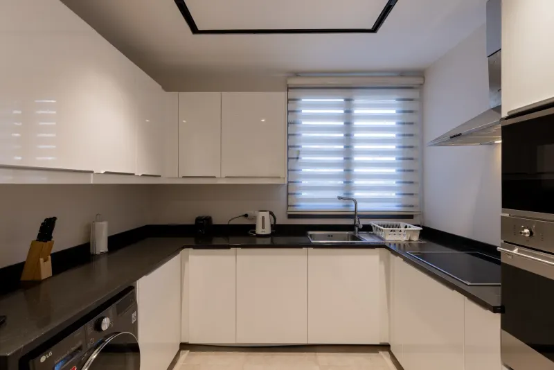 Fully Furnished/Serviced 2 Bed Apart GF @ Silver Palm — photo 6