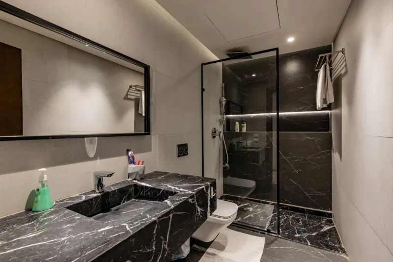 Fully Furnished/Serviced 2 Bed Apart GF @ Silver Palm, photo 8